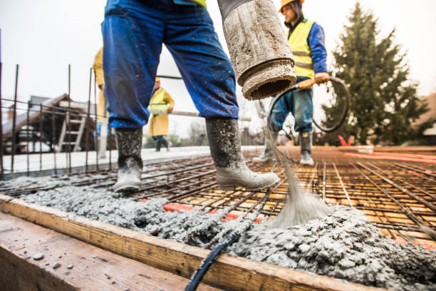 Best Concrete Repair Services  in Calhoun City, MS